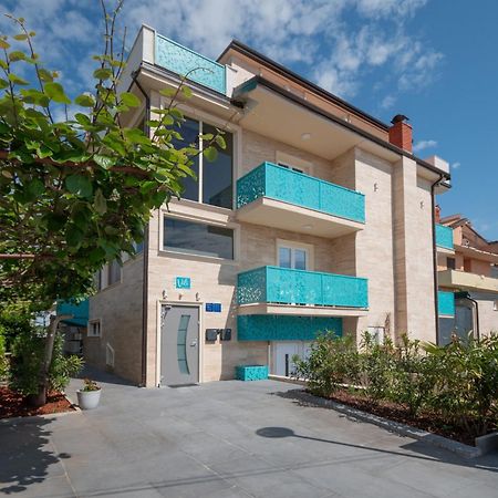 Luxury Apartments Vili 우마그 외부 사진