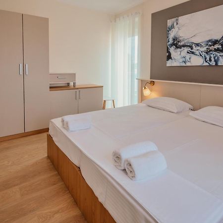 Luxury Apartments Vili 우마그 외부 사진
