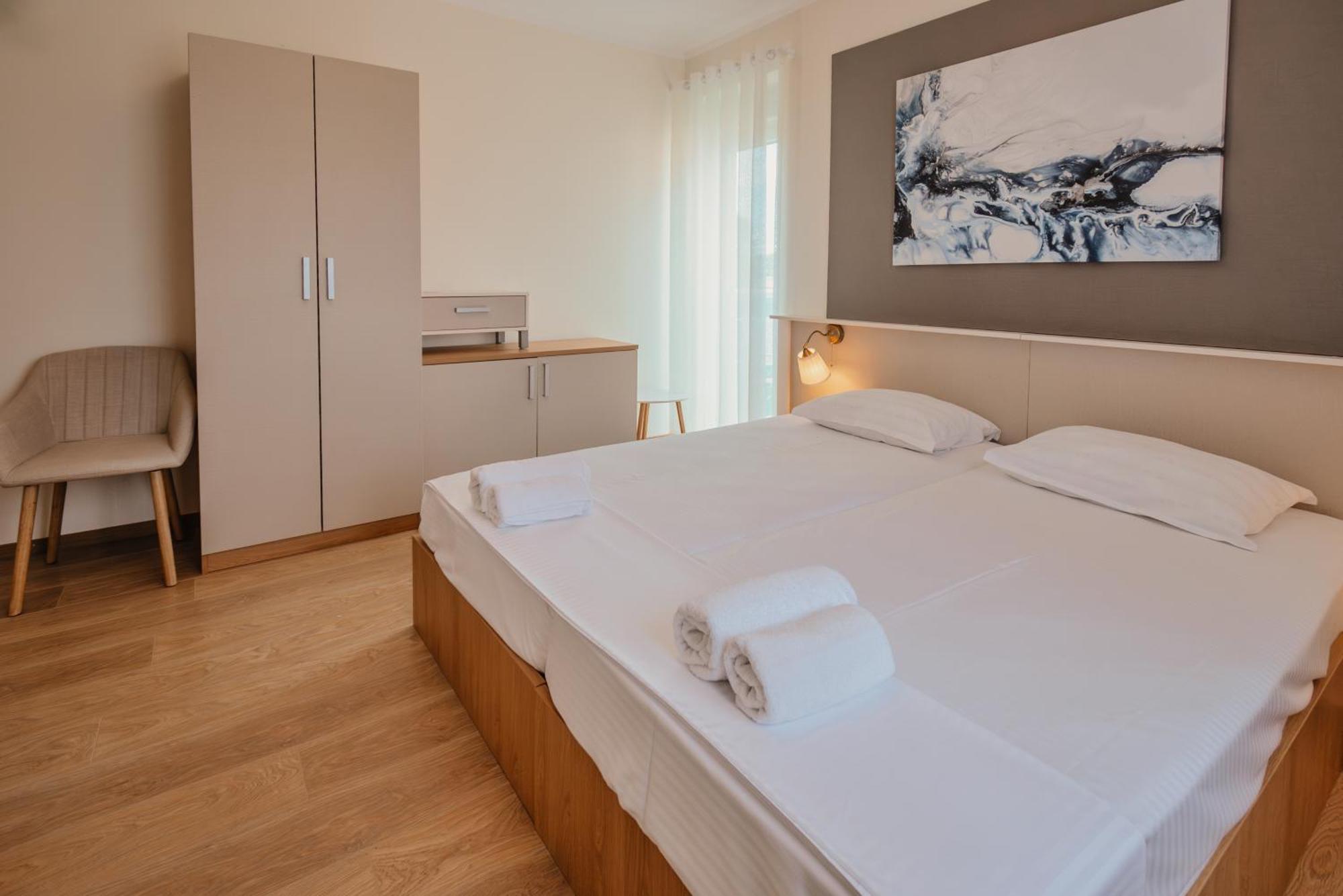 Luxury Apartments Vili 우마그 외부 사진