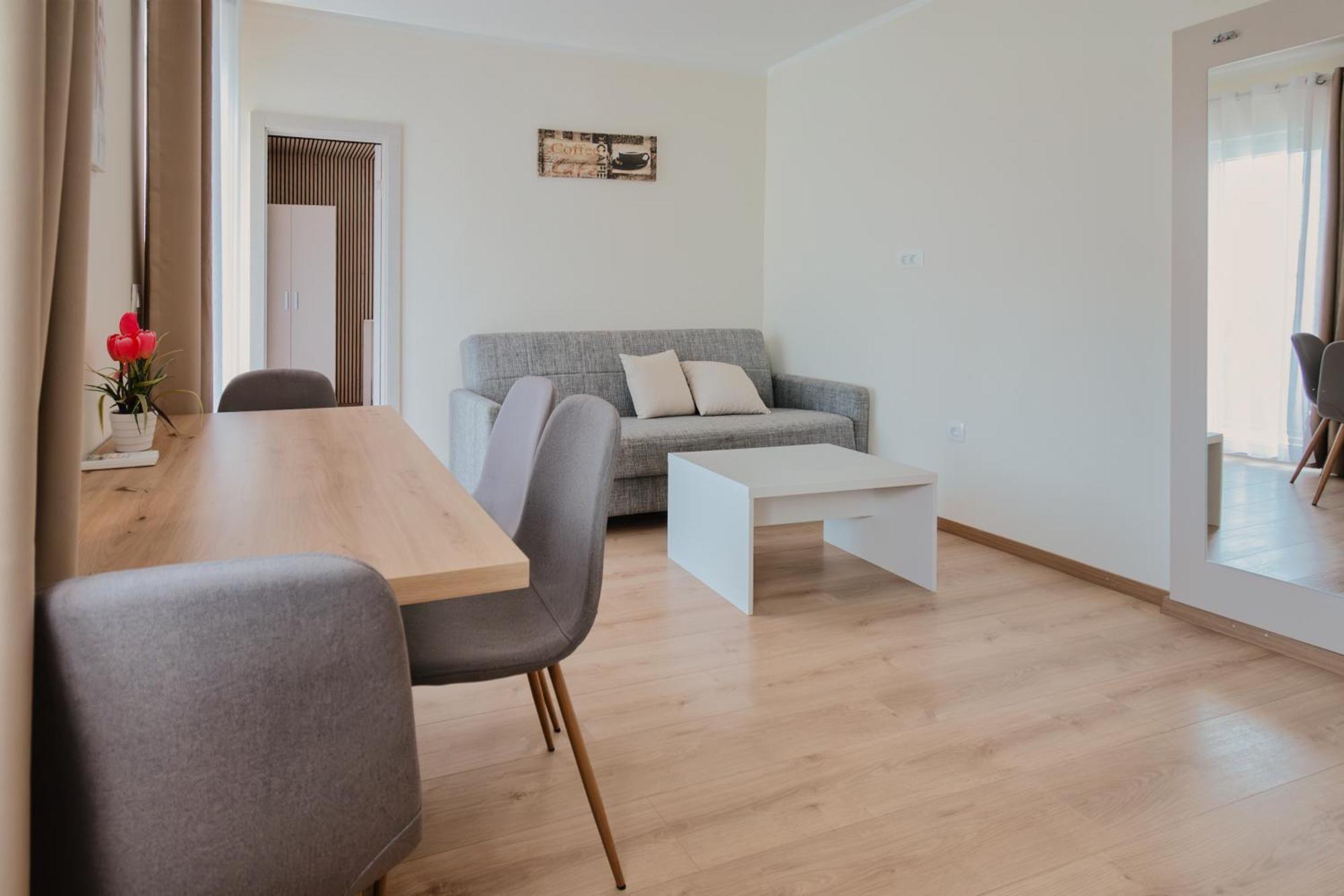 Luxury Apartments Vili 우마그 외부 사진