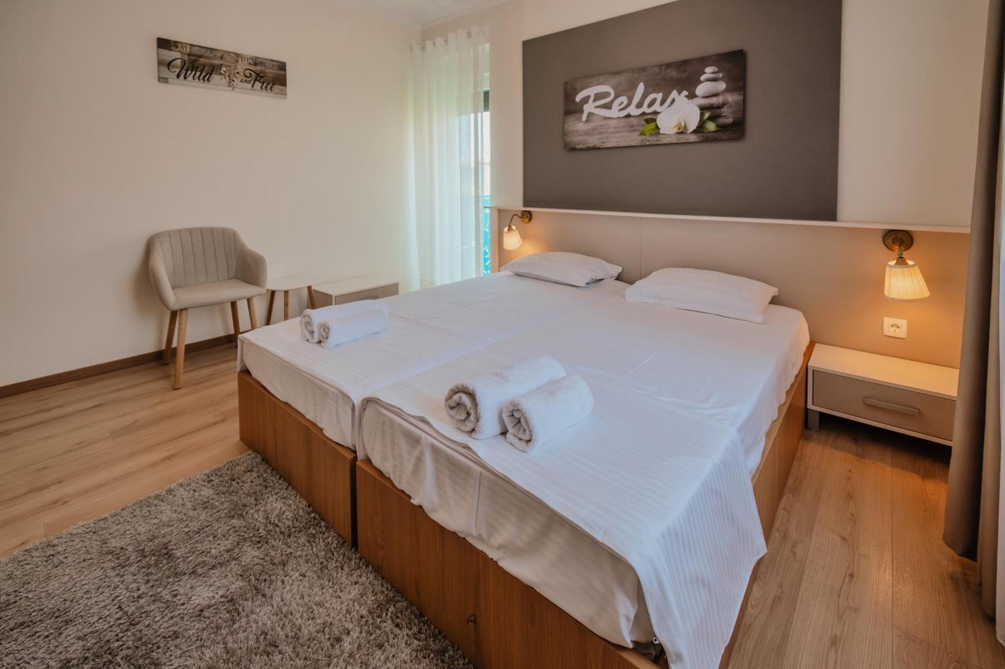 Luxury Apartments Vili 우마그 외부 사진